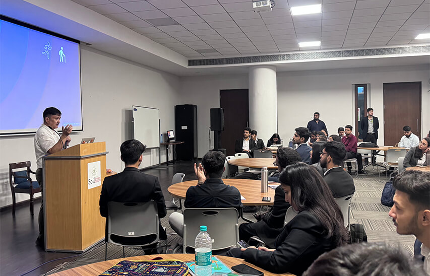 Bridging classroom learning with business innovation